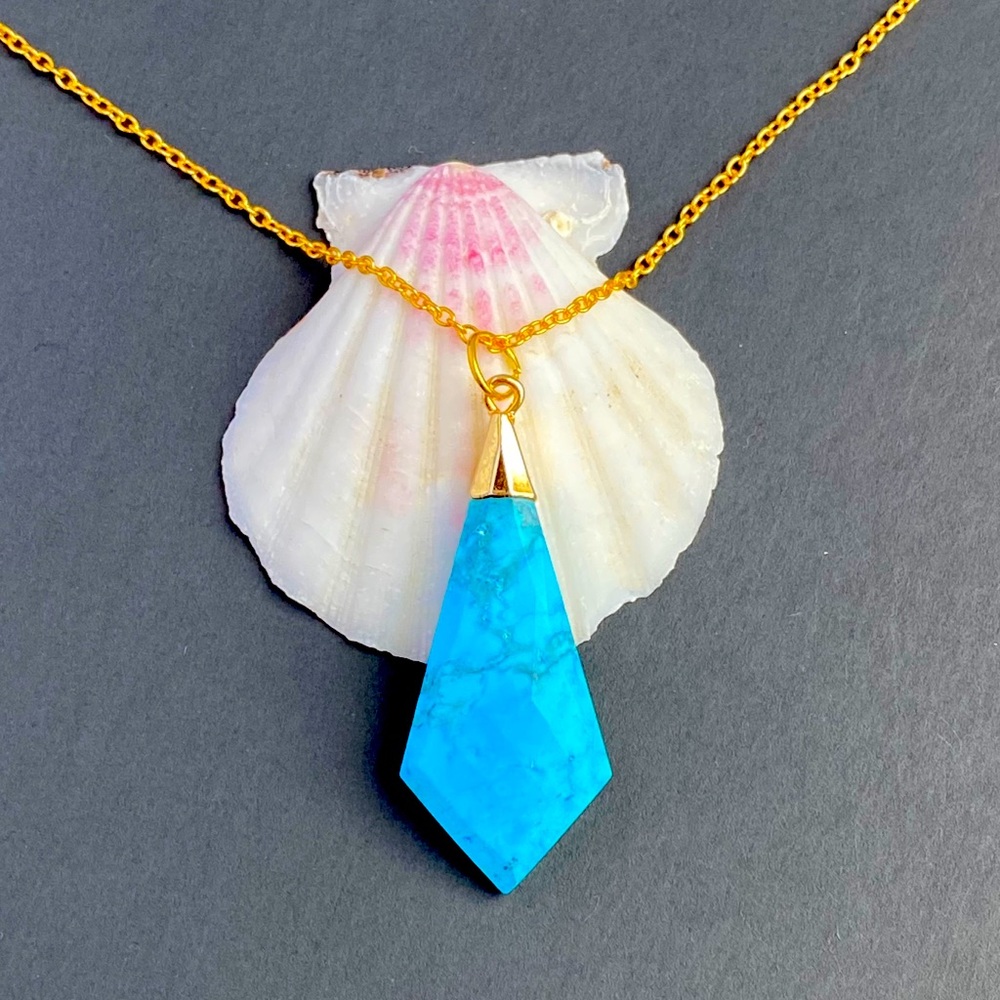 Genuine Turquoise Gemstone Gold Pendant Necklace